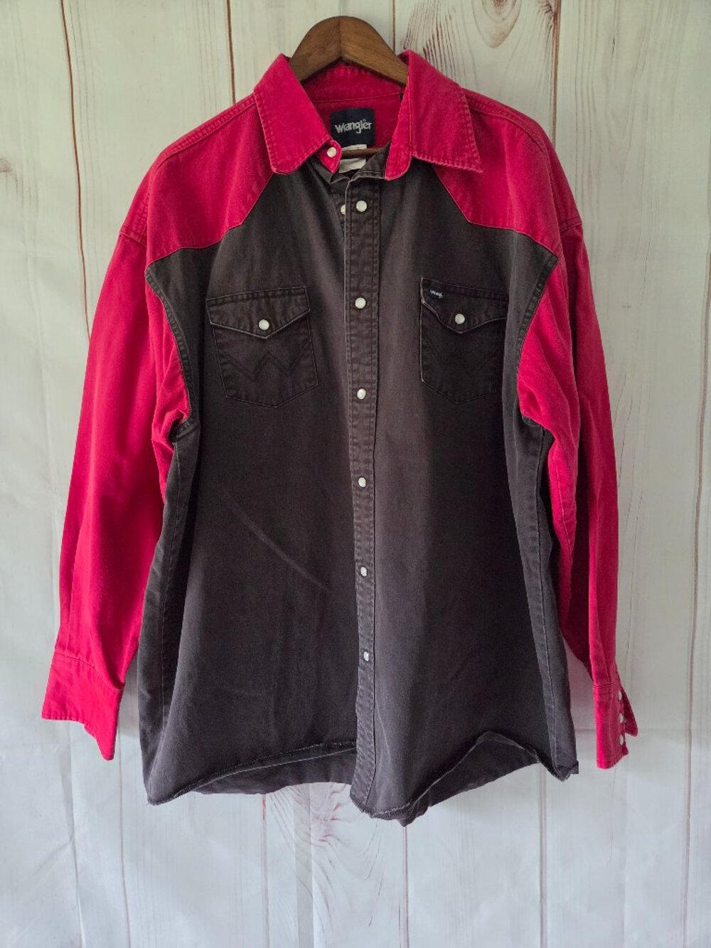 Wrangler 90’s Vintage Pearl Snap Brushpopper Two-tone color block western shirt